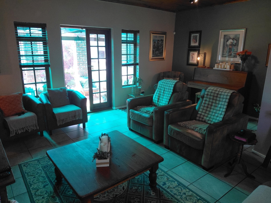 4 Bedroom Property for Sale in Bothasrus Eastern Cape